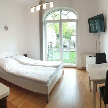 Apartament Trzy Korony 1 ชวีโนวิชแจ ภายนอก รูปภาพ